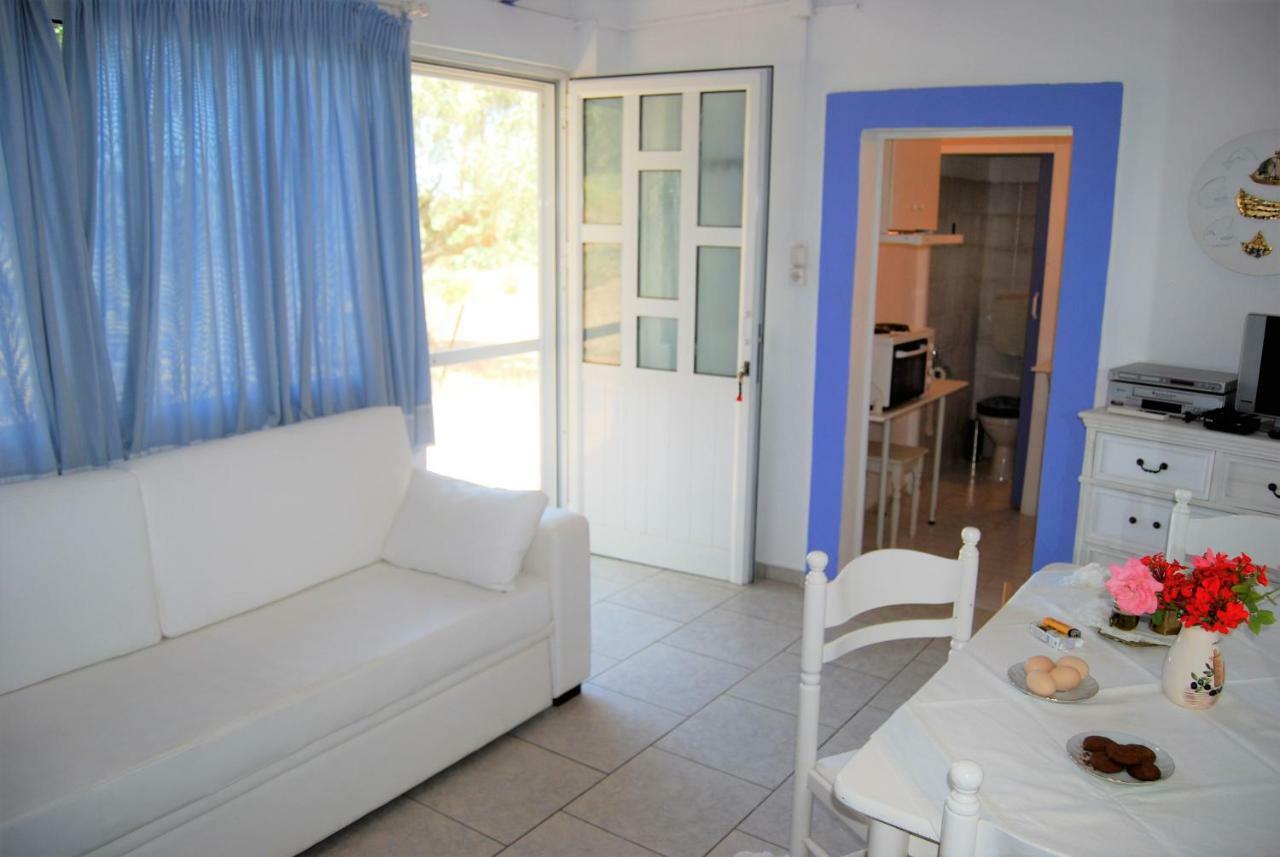 Killini Cottage Studio The Small Cyclades Kastro-Kyllini Exterior foto